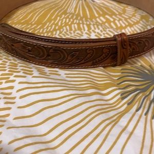 Western Tooled Leather Belt
